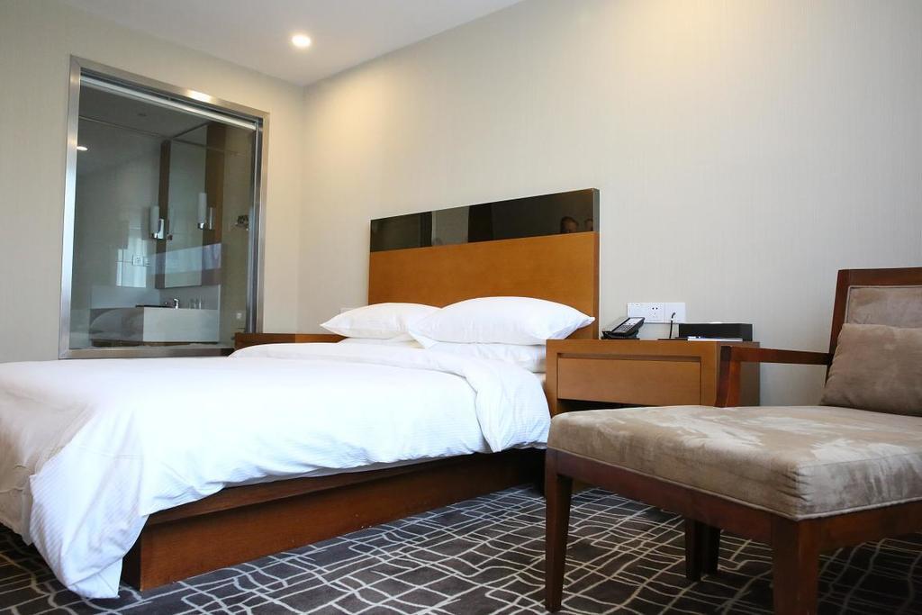 Days Inn Frontier Wuxi Wuxi  Exteriör bild