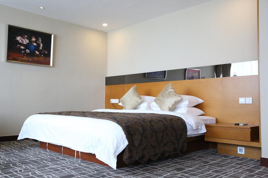 Days Inn Frontier Wuxi Wuxi  Exteriör bild